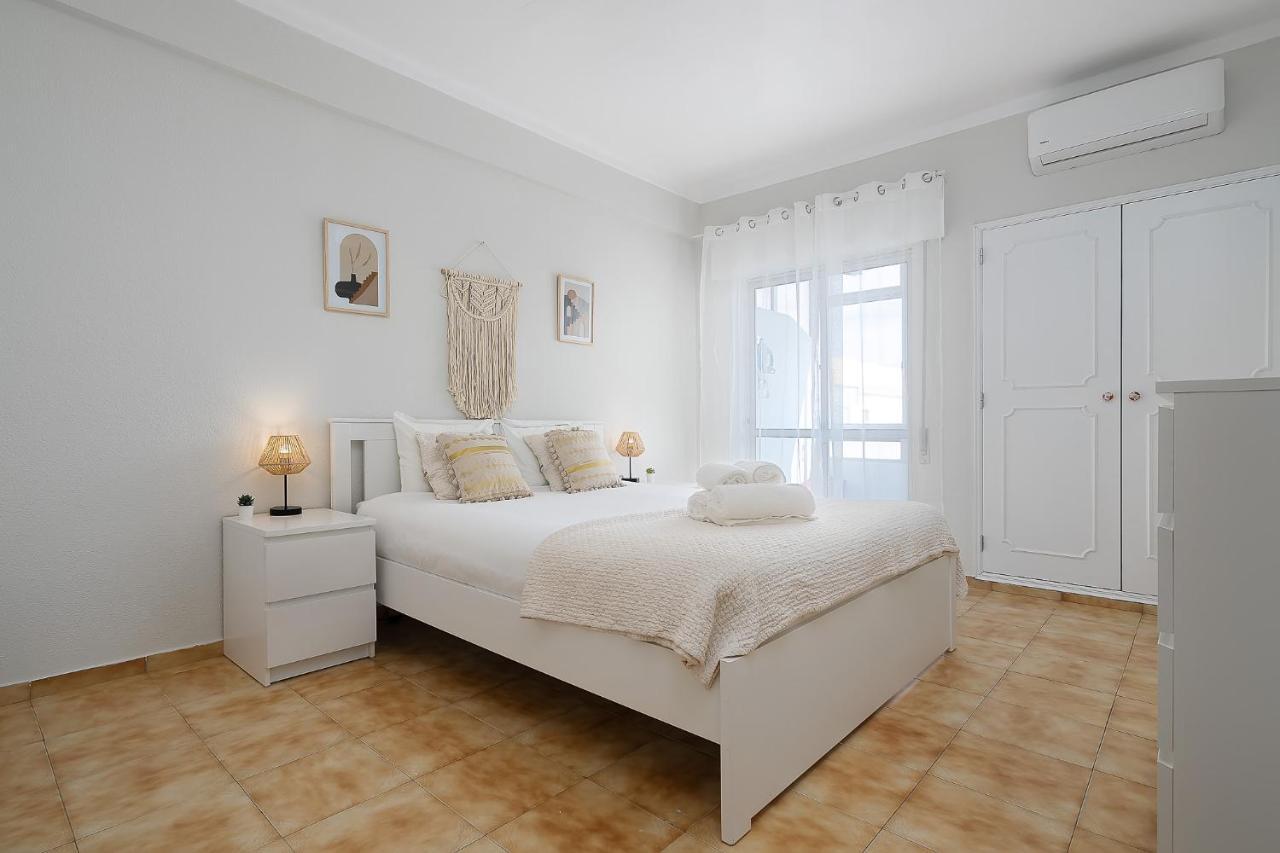 Tranquil View Apartment By Lovelystay Куартейра Екстериор снимка