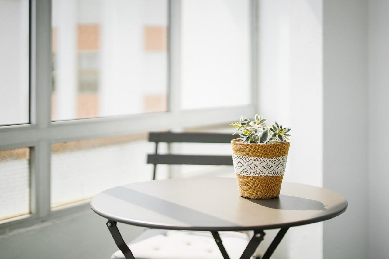 Tranquil View Apartment By Lovelystay Куартейра Екстериор снимка